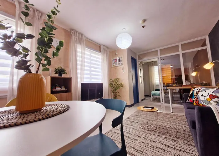 Apartment Vibrant Spacious Near Sm East Nu Medical Manila
